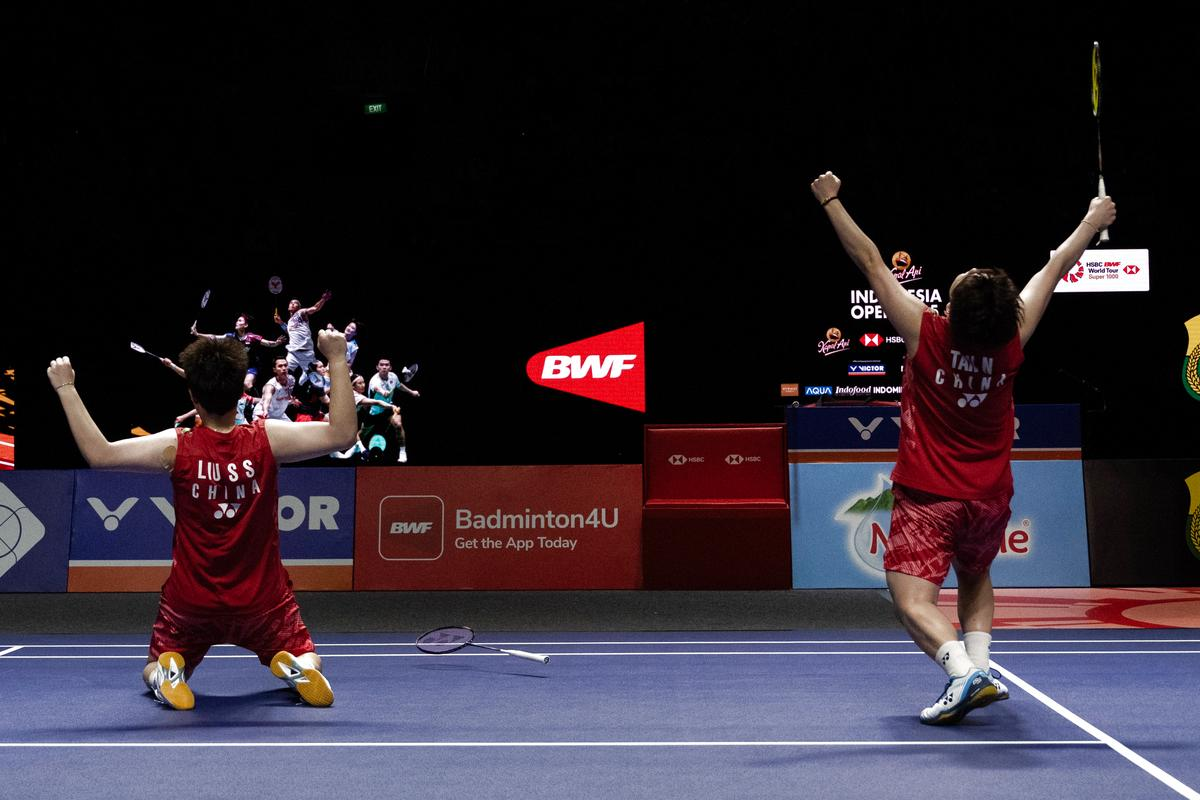 印尼羽毛球队横扫英格兰羽毛球队，陶菲克关键制胜的简单介绍