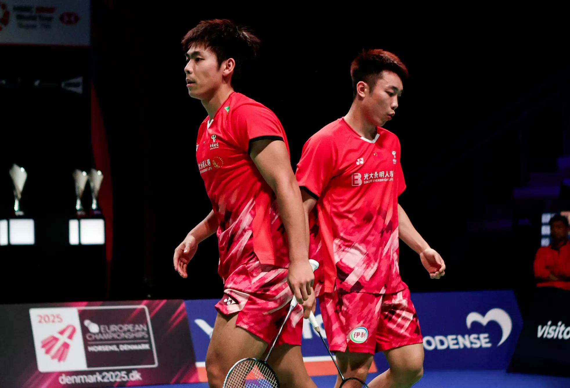 印度羽毛球队力克日本羽毛球队，安赛龙三分雨点燃全场