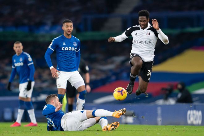 包含切尔西客场战胜伯恩茅斯，重回胜利轨道的词条