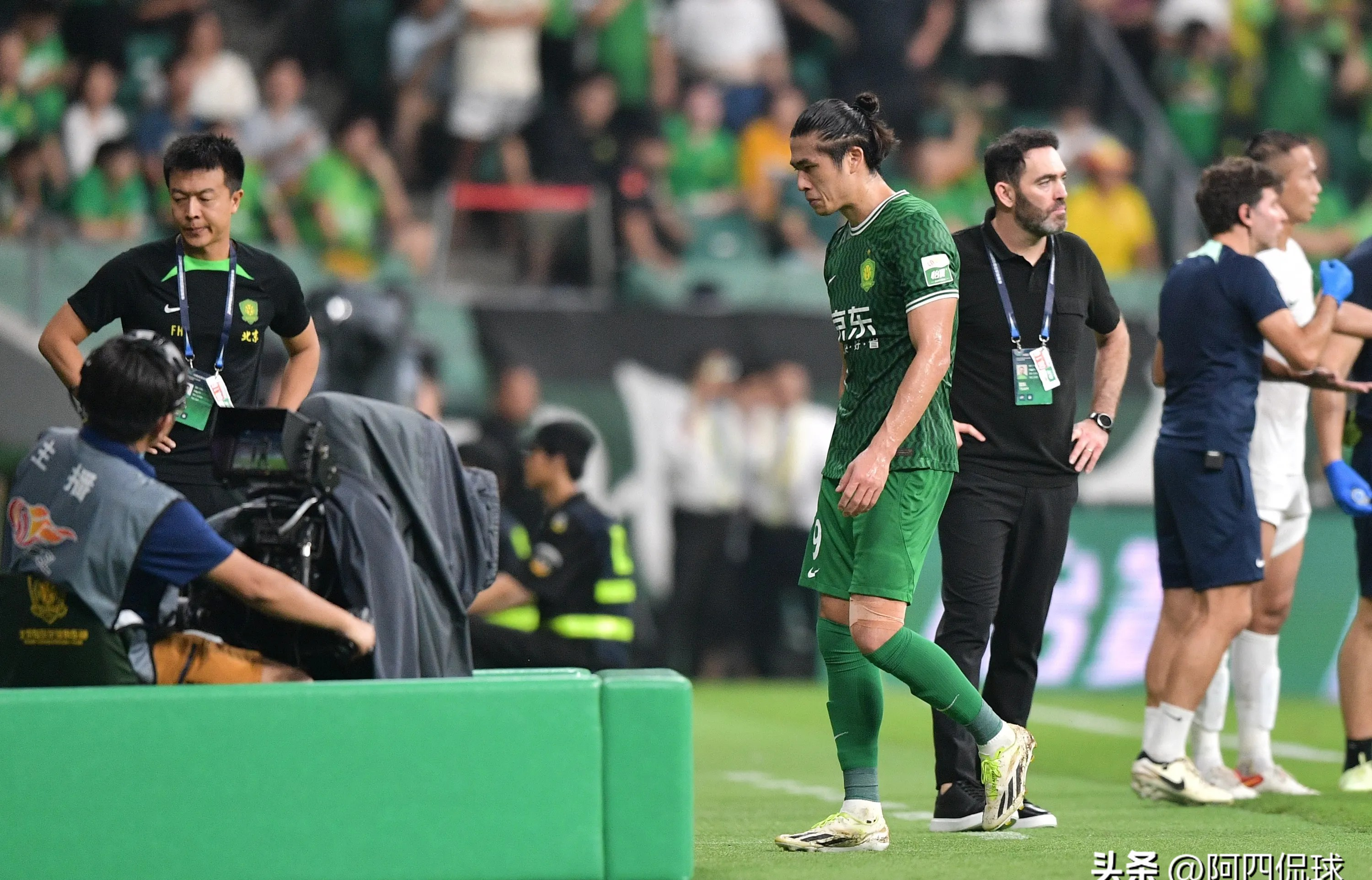 包含北京国安队在关键时刻拿下三分的词条 包含北京国安队在关键时刻拿下三分的词条