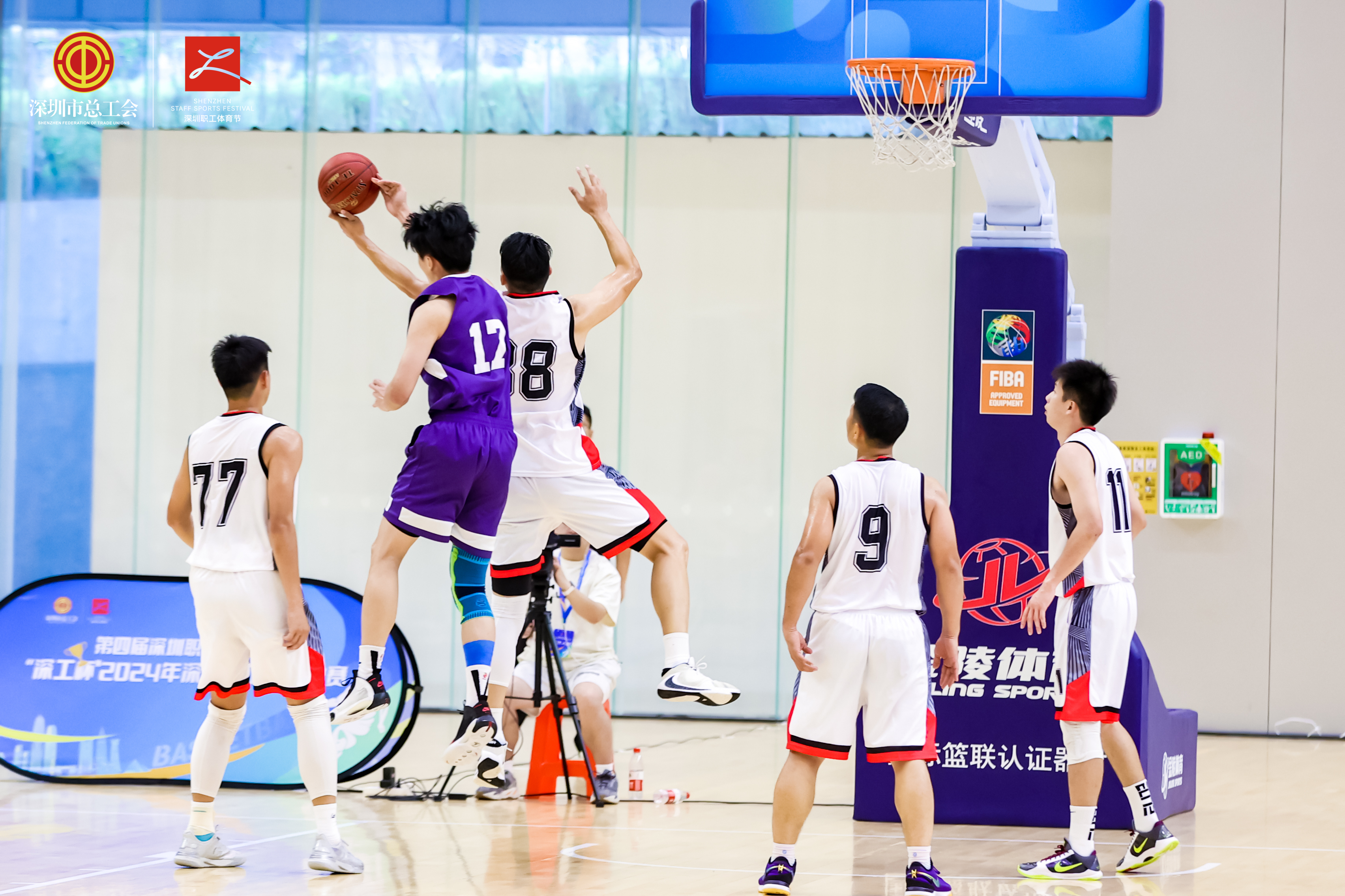 爱游戏体育-关于篮球比赛激烈角逐，团队协作完美的信息