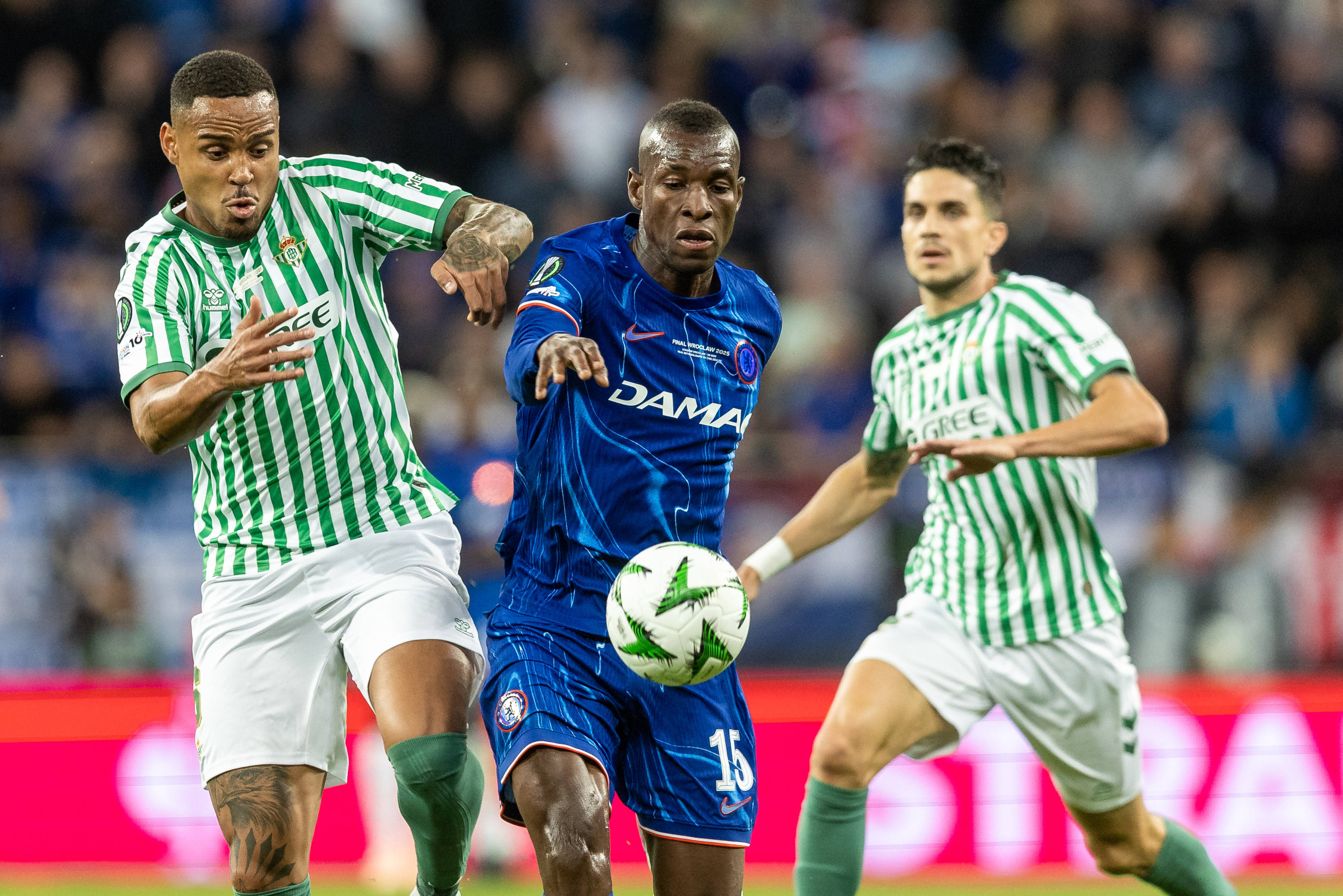 关于皇家贝蒂斯战绩出色,连胜中!的信息 关于皇家贝蒂斯战绩出色,连胜中!的信息