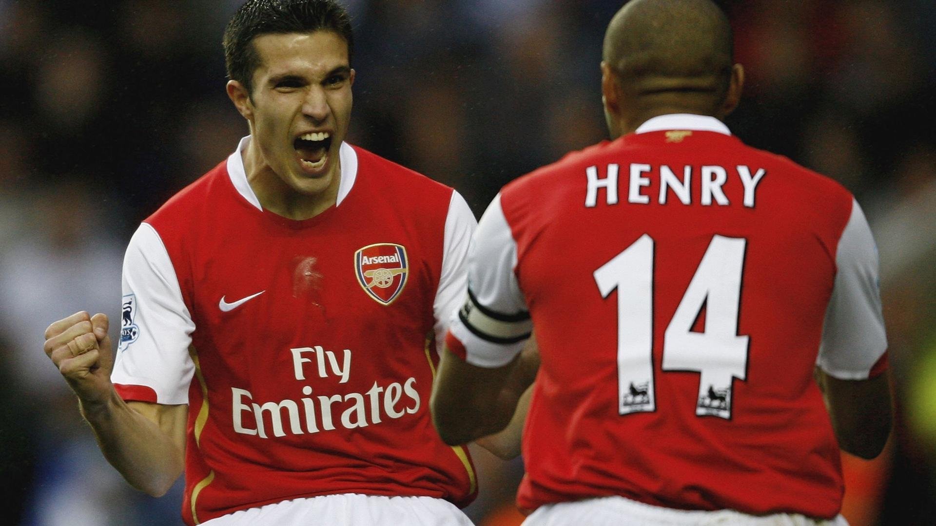 奥亚尔萨瓦尔导演完美风暴，德国速胜AC米兰背后的战术革命