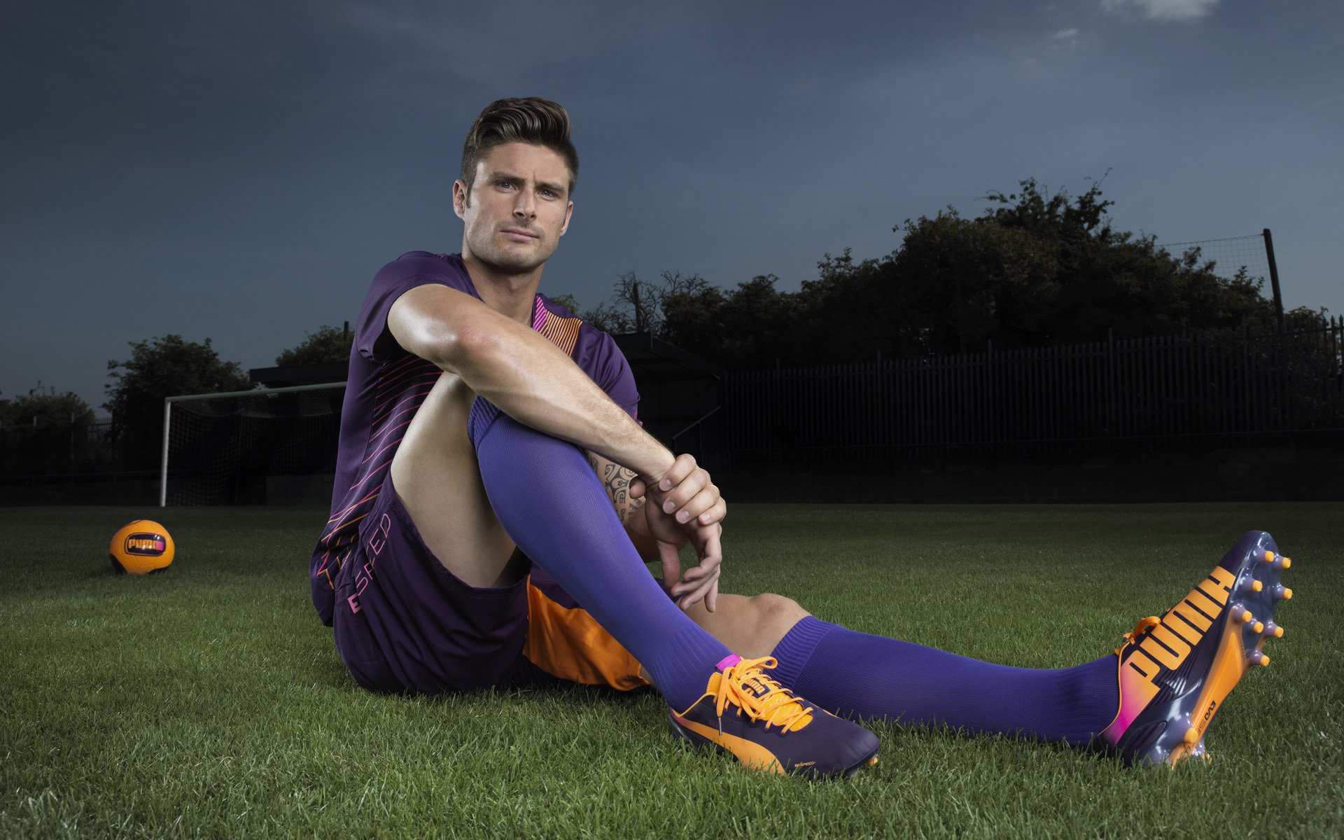 双线奇迹，英格兰绝境逆转韩国，许昕刷新纪录书写乒乓传奇